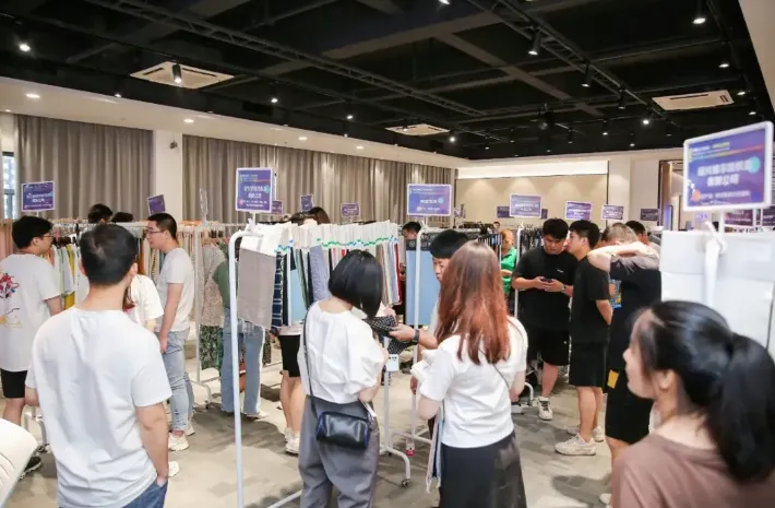 How to buy clothing from China - Landed cost calculation